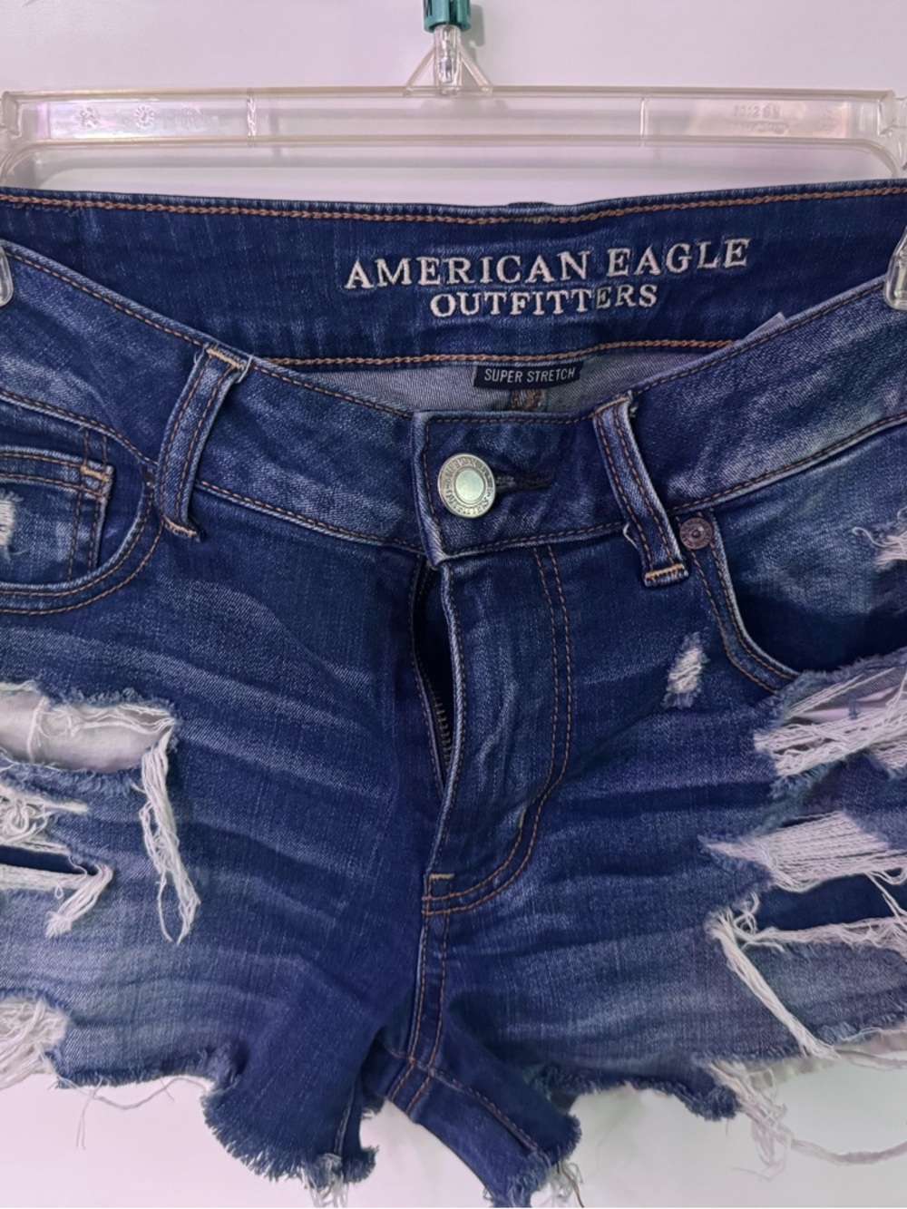 American Eagle Outfitters Dark Blue Distressed Ankle/Cropped Jeans